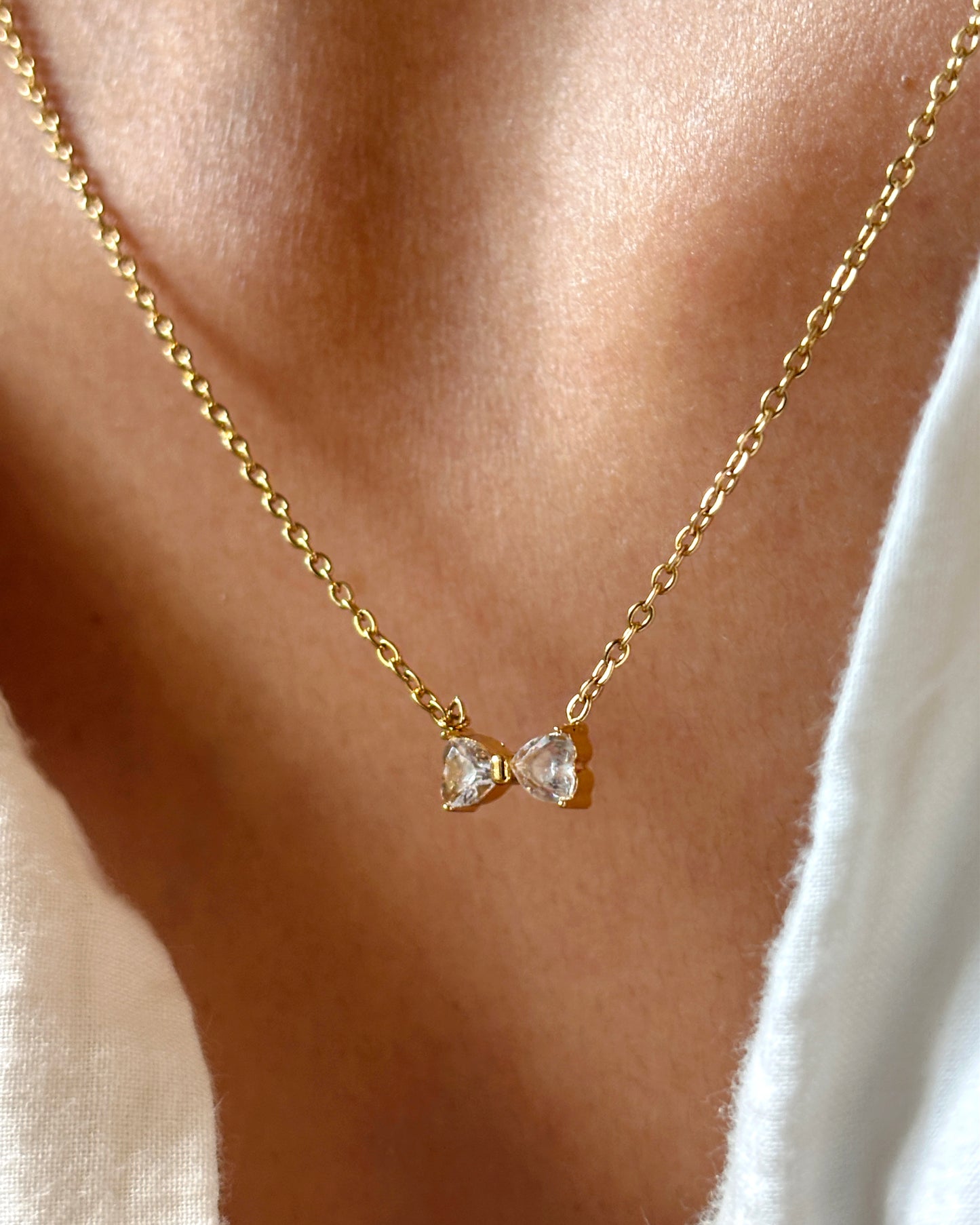 Dainty Bow Necklace