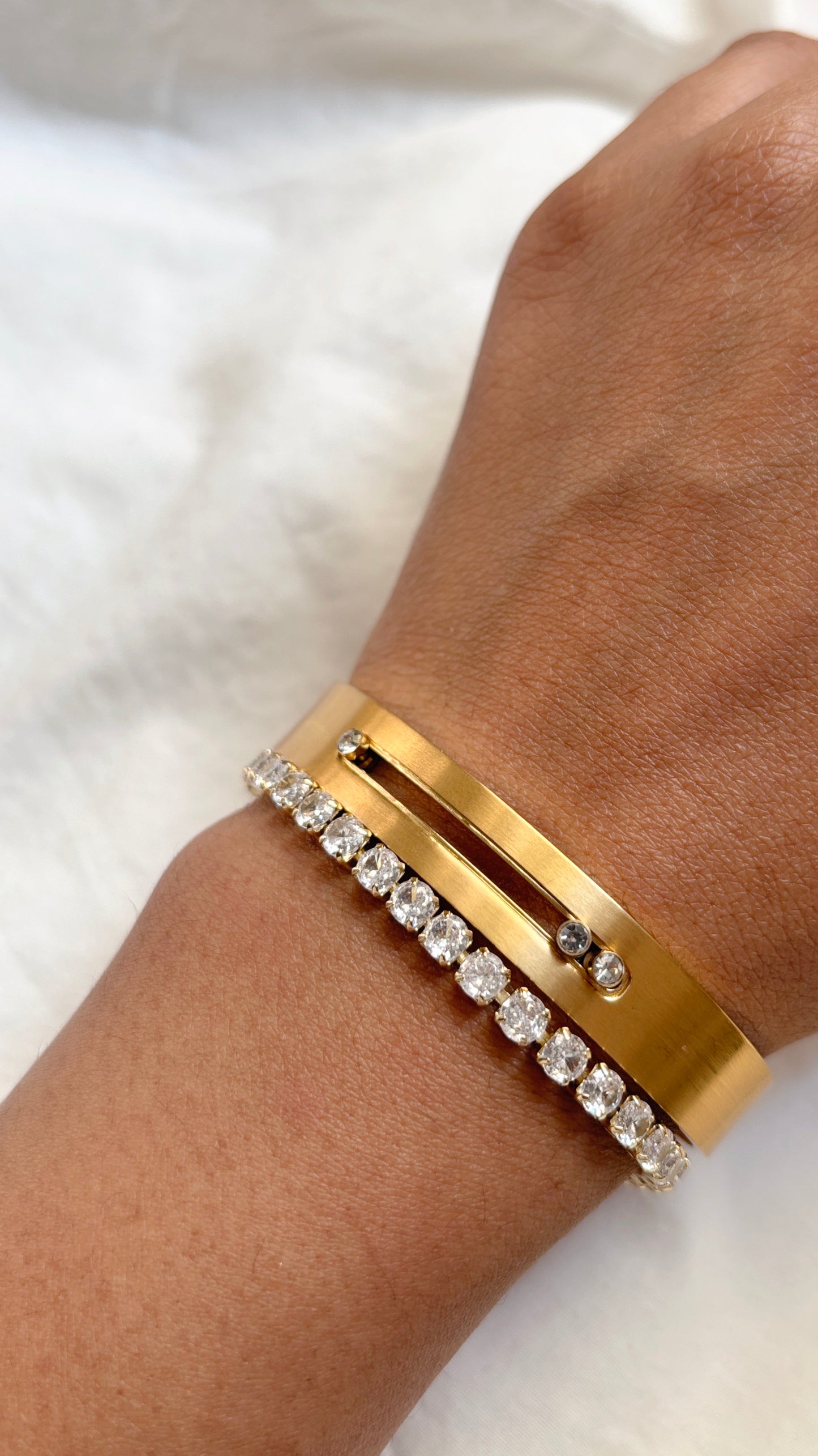 Dancing Diamond Cuff