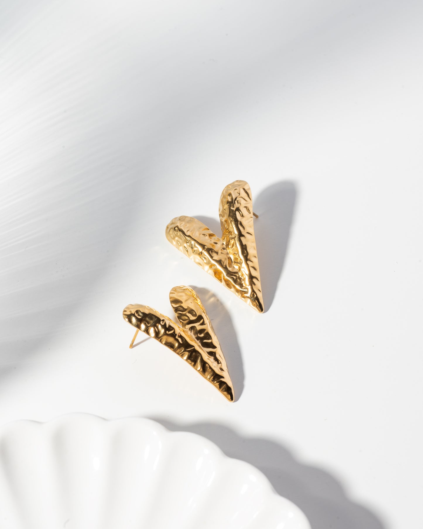 Silvia Heart earrings