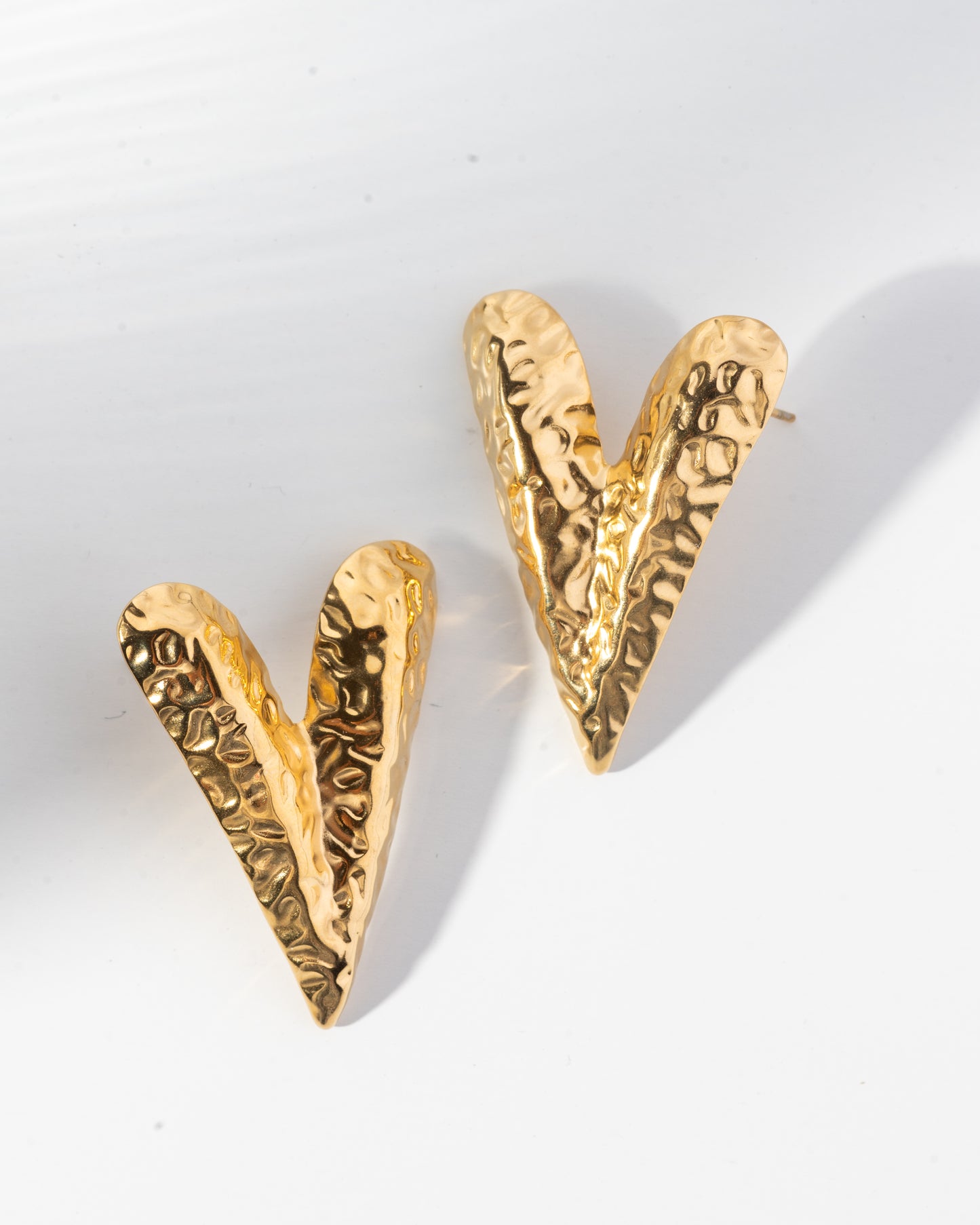 Silvia Heart earrings