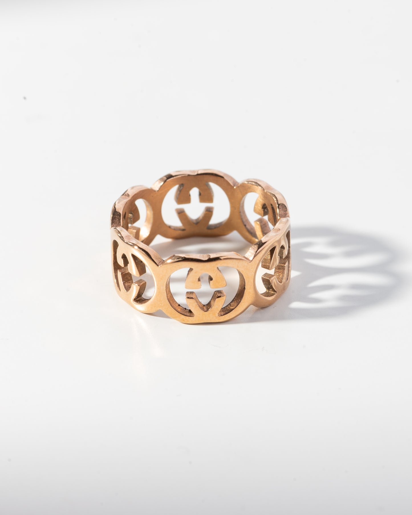Gellen Laced Ring