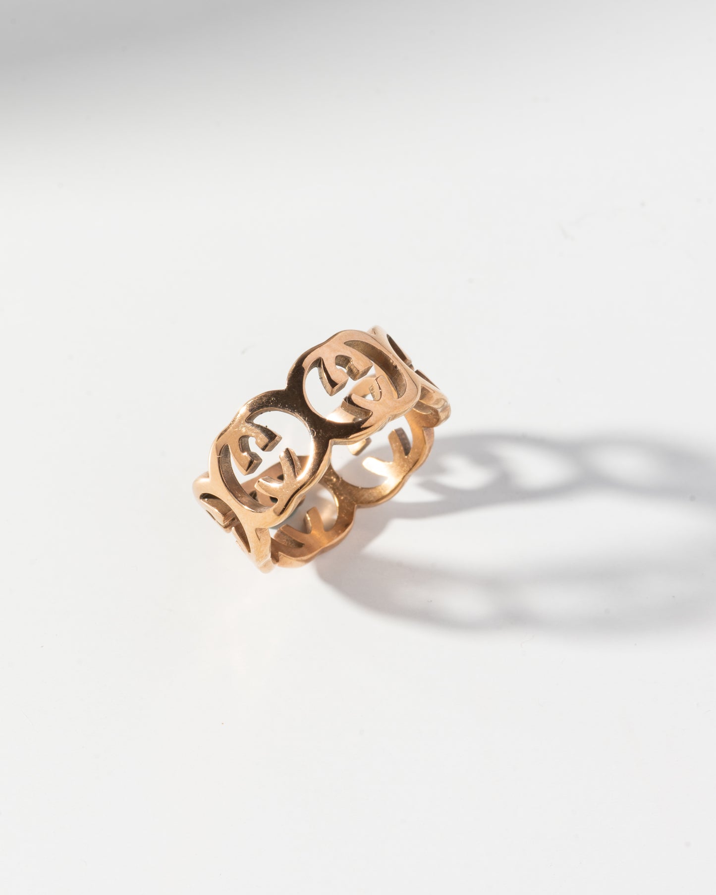 Gellen Laced Ring