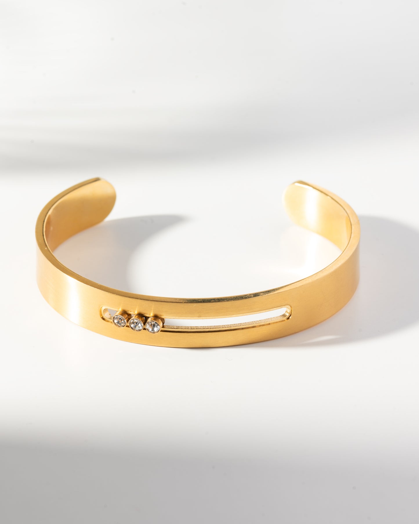Dancing Diamond Cuff