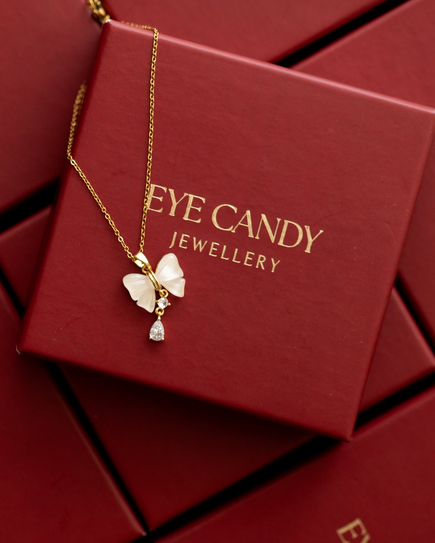 Pretty Bow Necklace