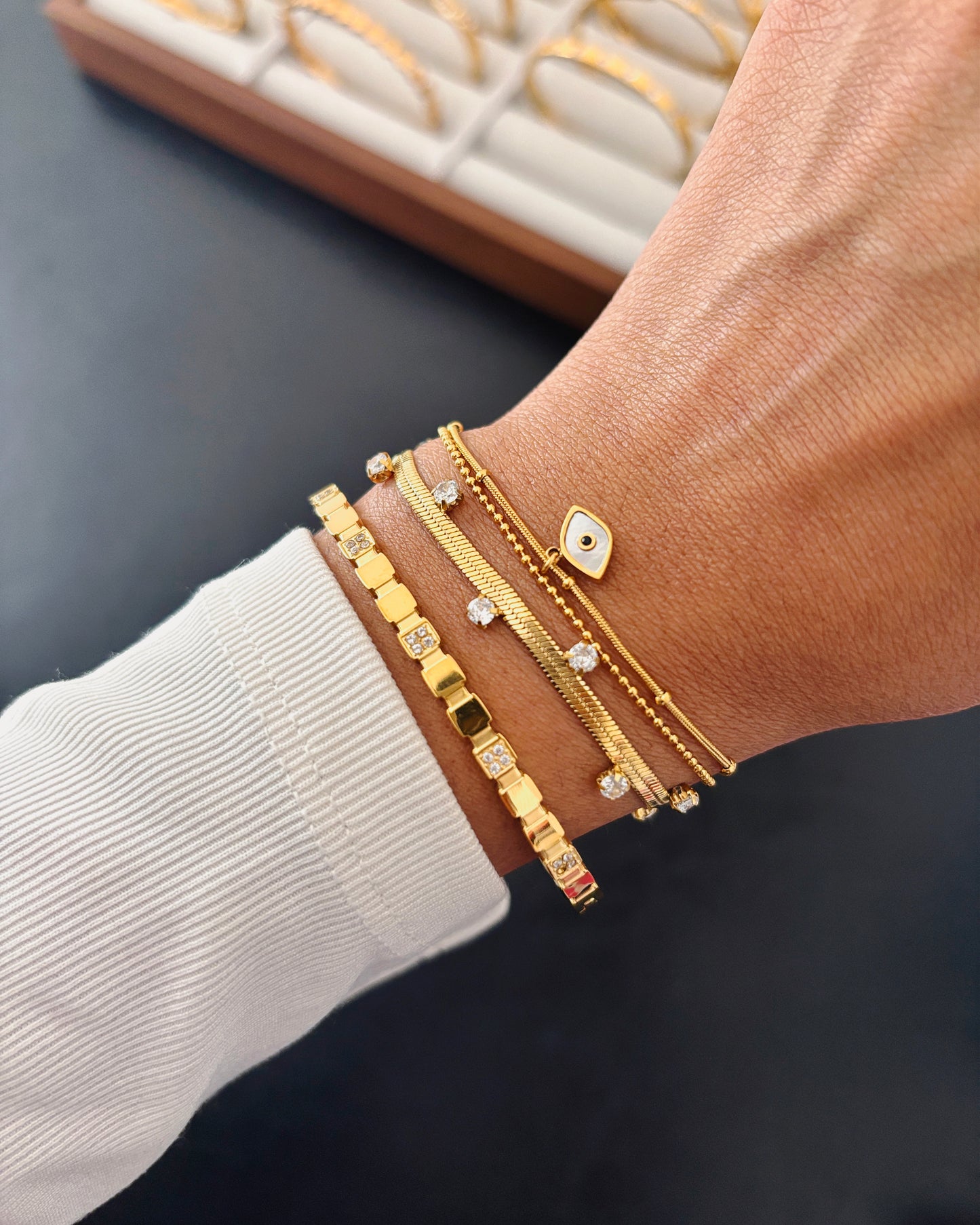 Evil eye dainty Bracelet