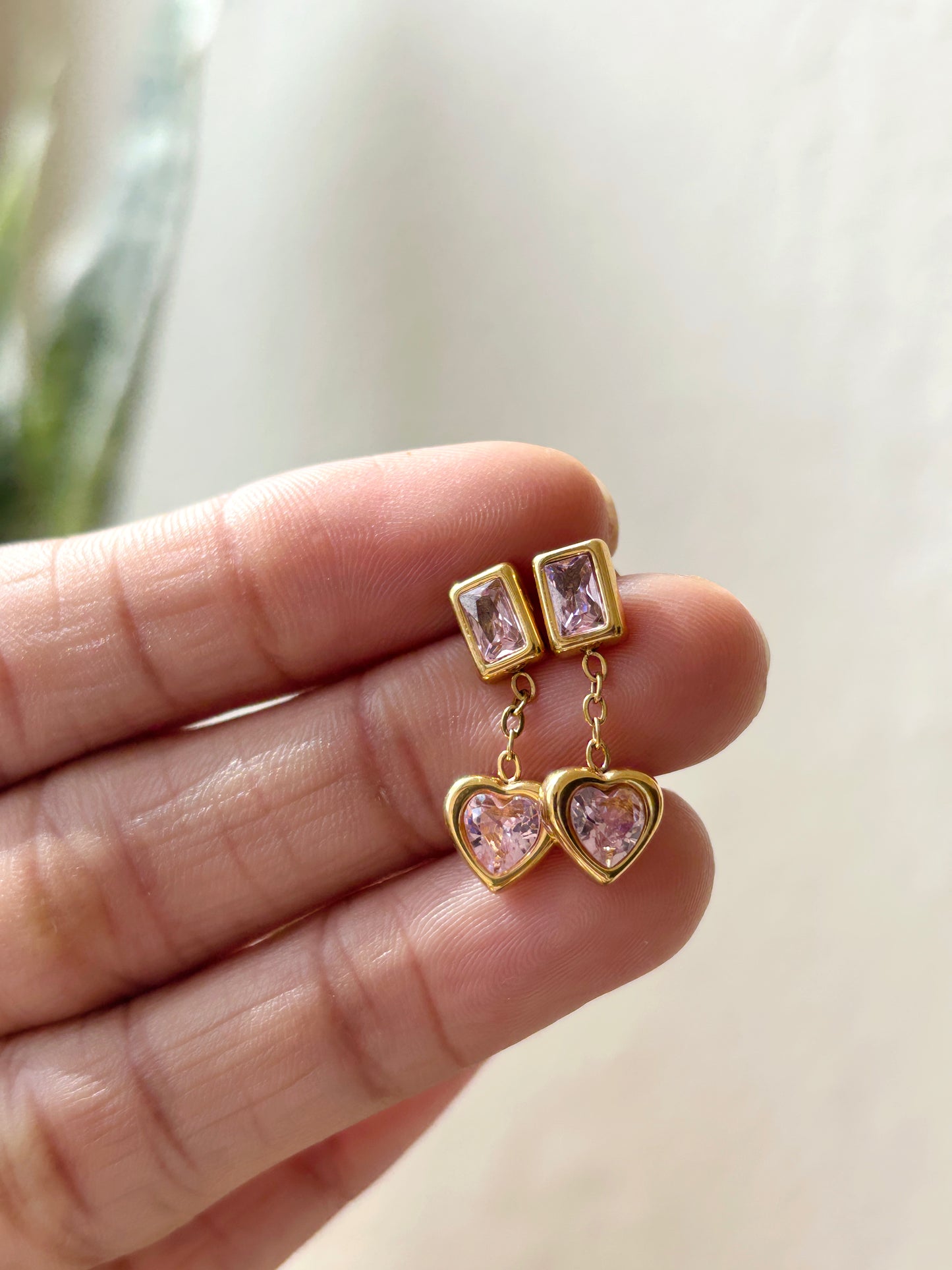 Rosè Dangles
