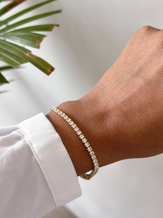 Sleek Gold Tennis Bracelet