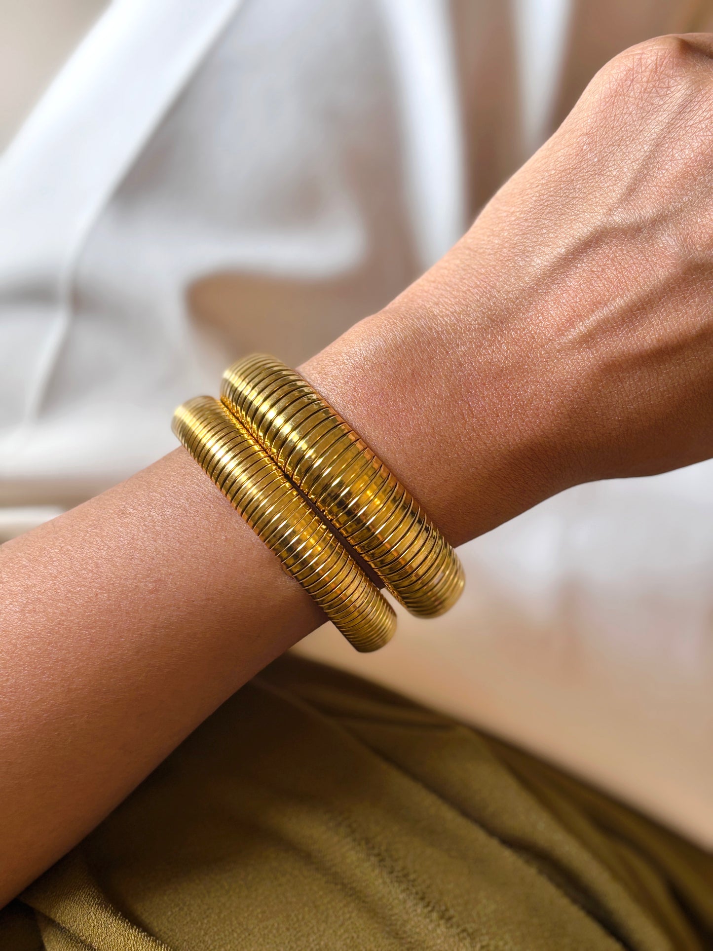 Flex Snake Stretchable Bracelet Gold