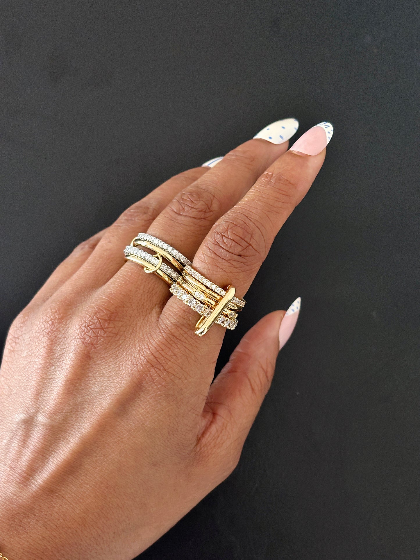 Halley- removable stack ring