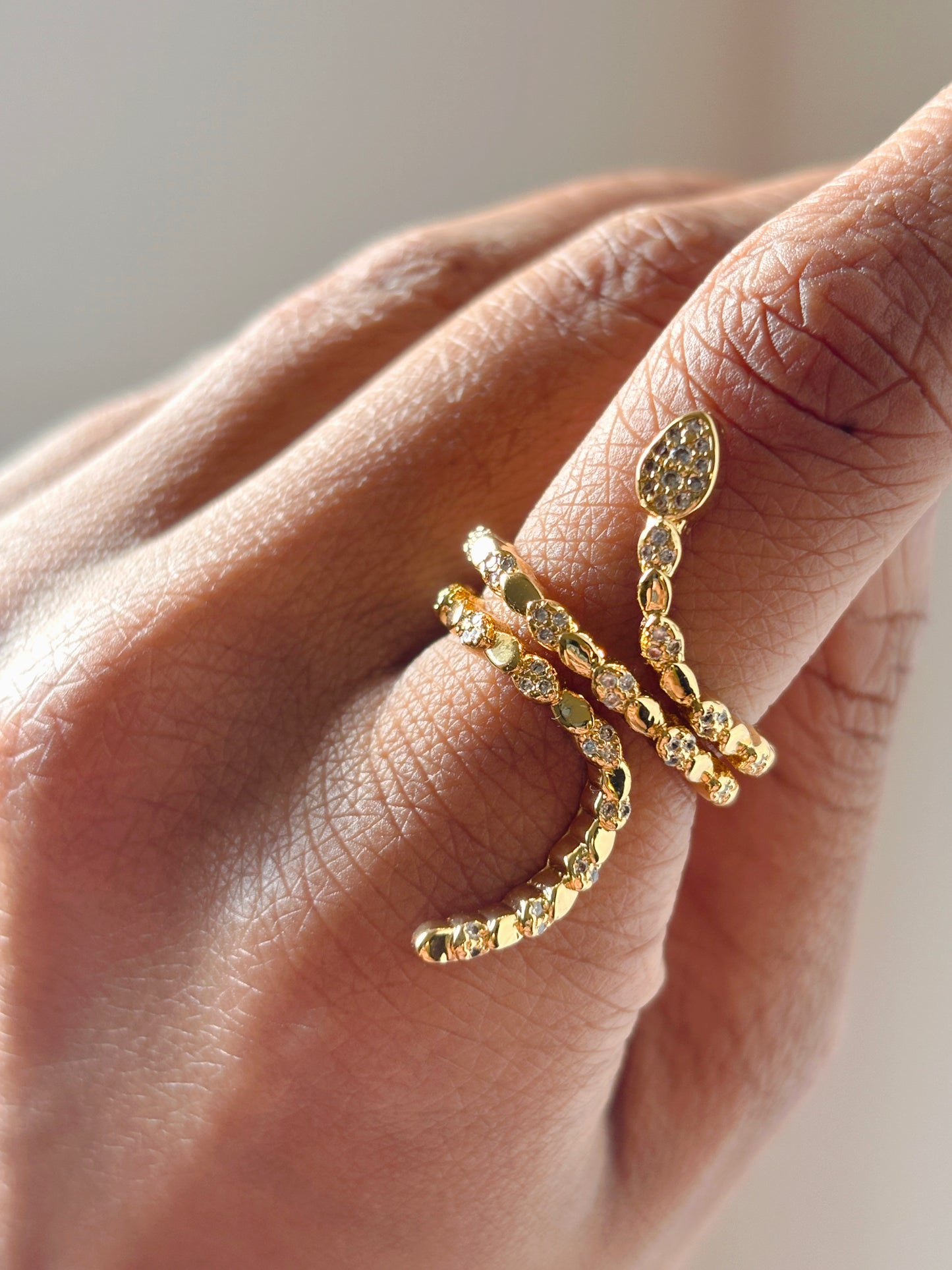 Sleek Serpent Diamond Ring