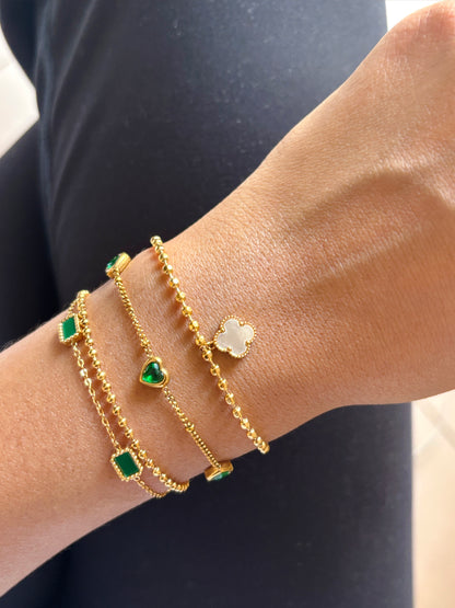 Dainty Icey Reversible Clover