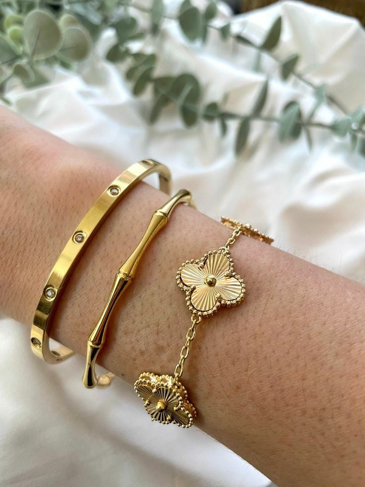 Gold Clove Bracelet