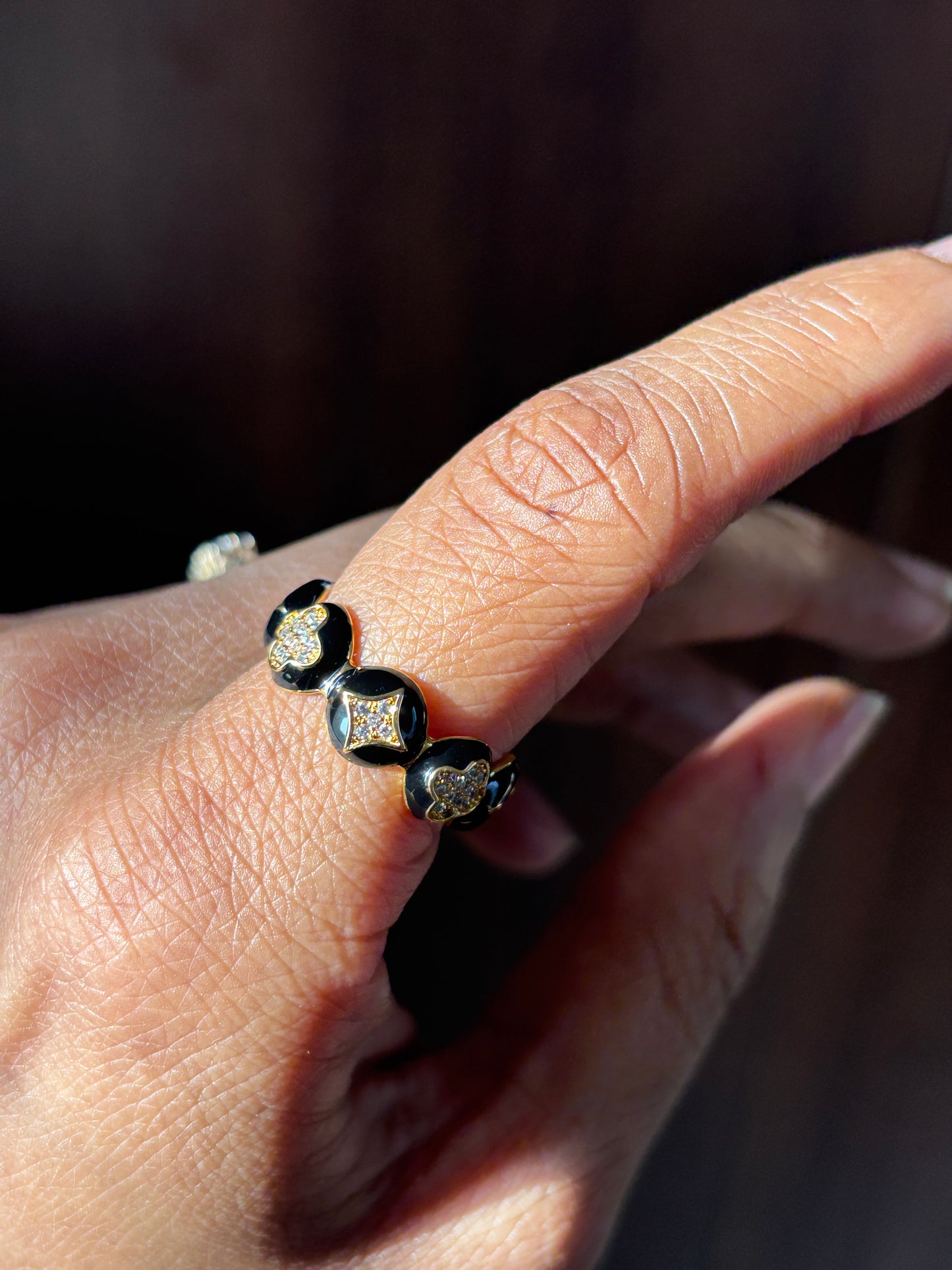 Black Clover Ring Band