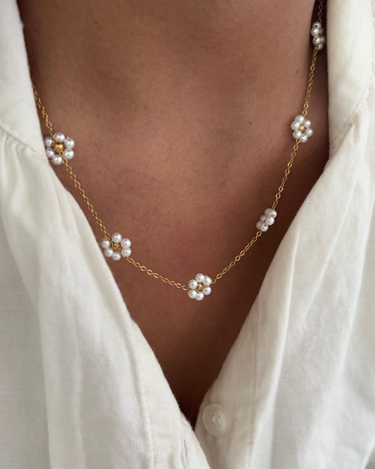 Dasie Pearl Necklace