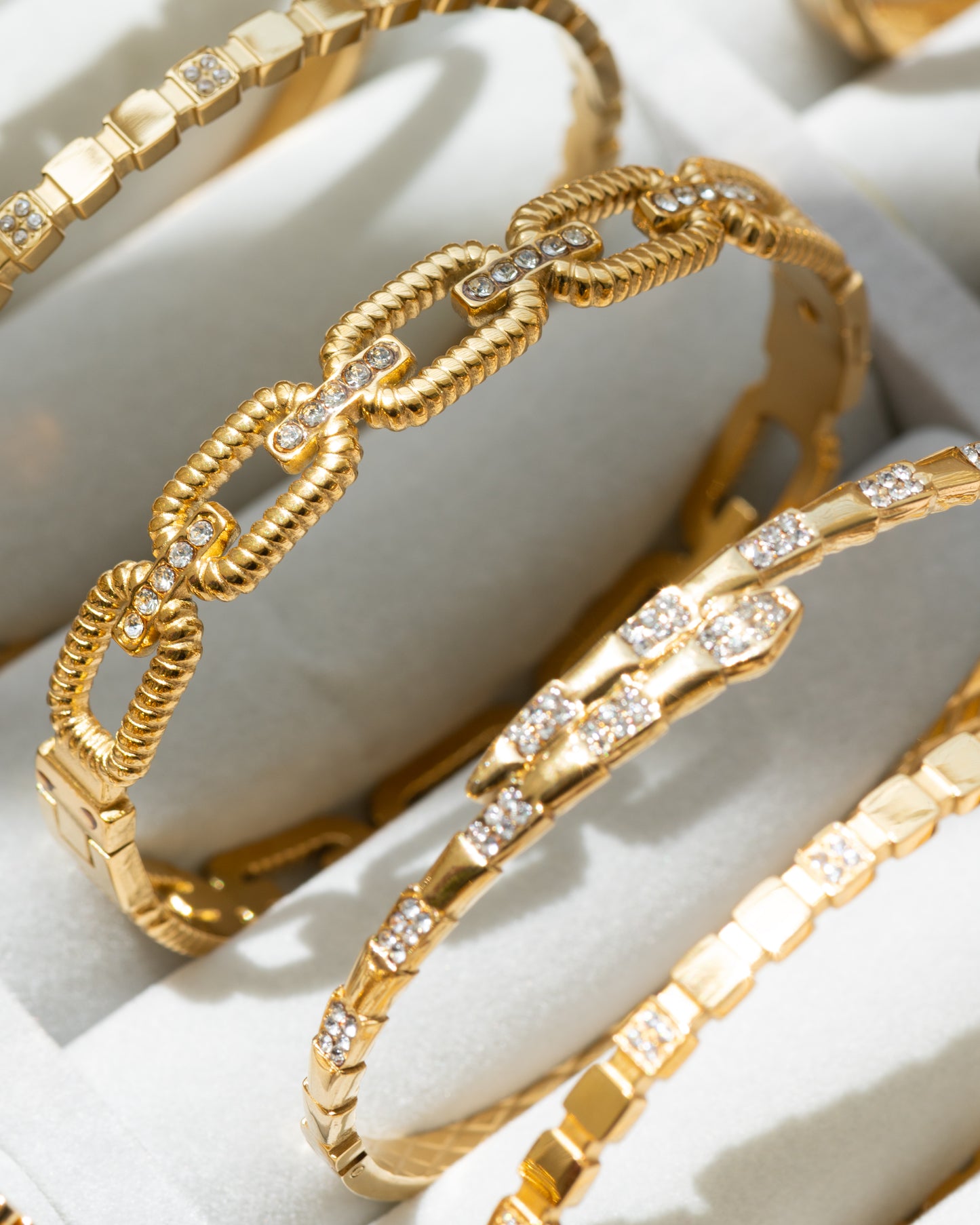 Linked Diamond kada