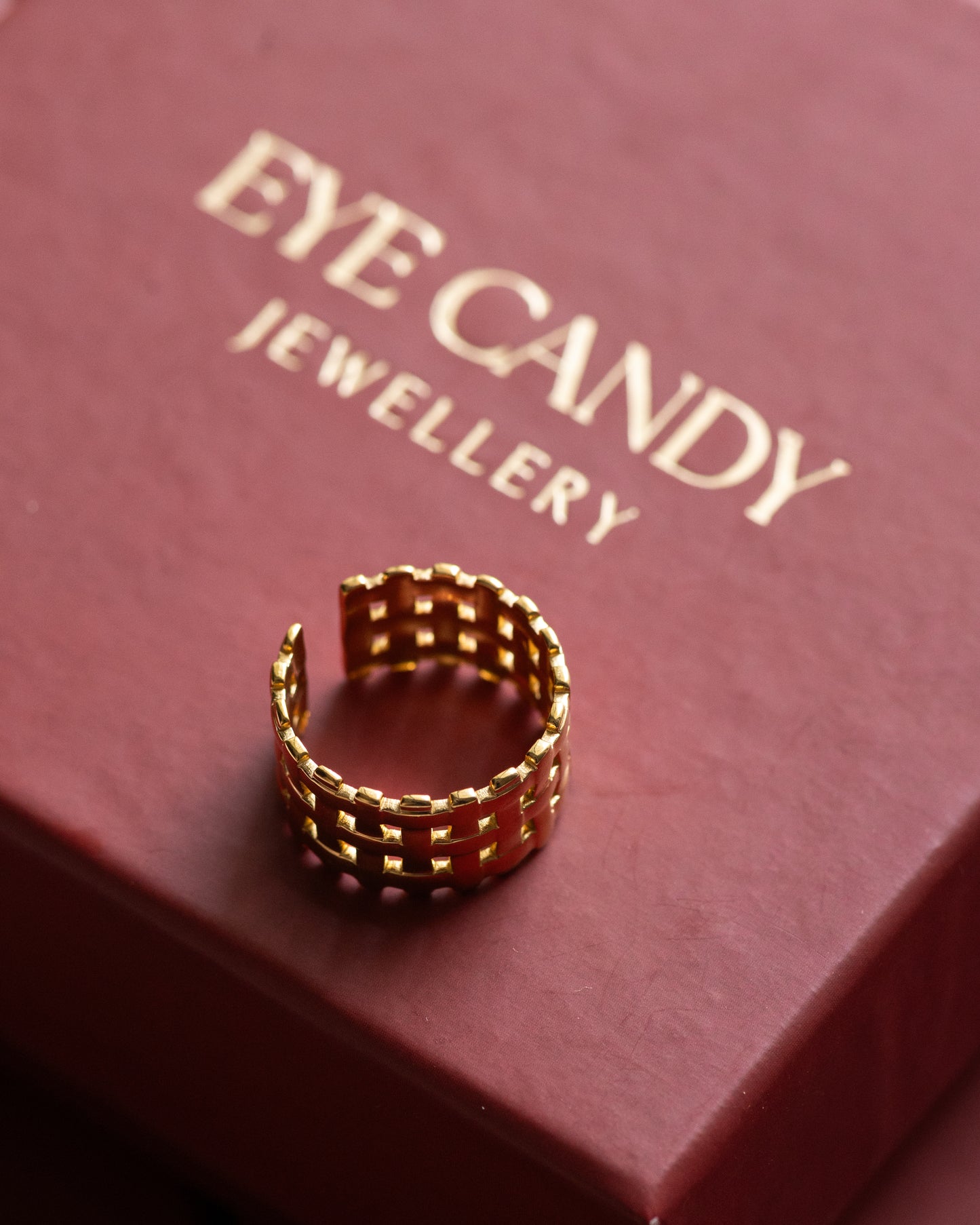 Mesh Statement Ring