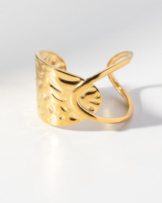 Suri Ring