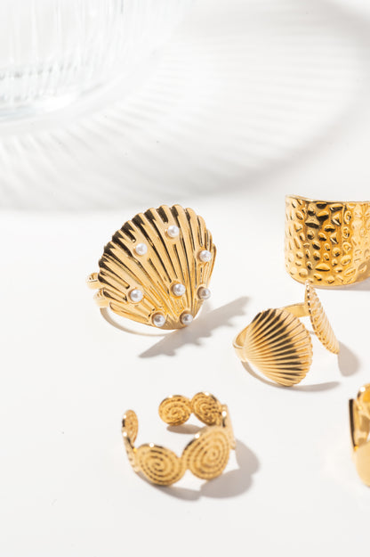 Pearlie Shelly Ring