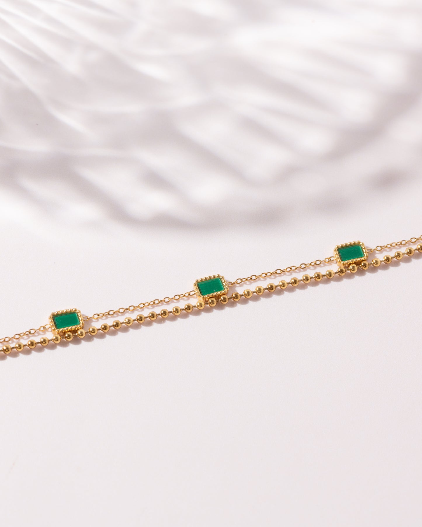 Emerald dainty Bracelet