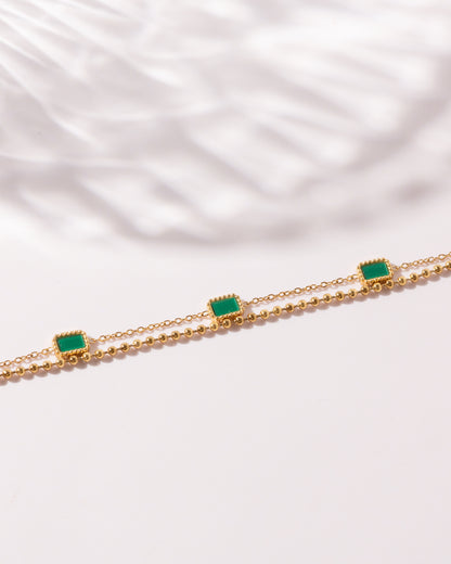 Emerald dainty Bracelet