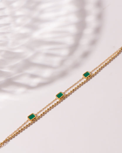 Emerald dainty Bracelet